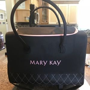 Mary Kay Rolling Business Bag